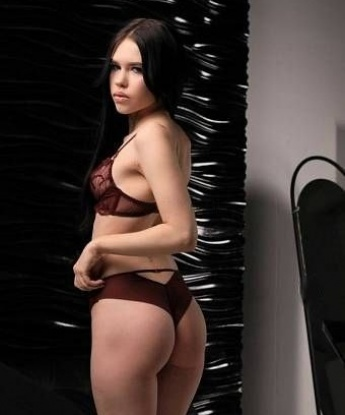 Юлия, 19 лет, 1 размер груди